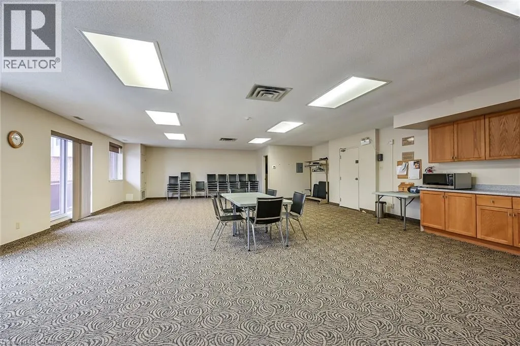 416 LIMERIDGE Road E Unit# 309, #309