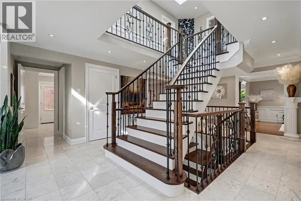 1213 BOWMAN Drive
