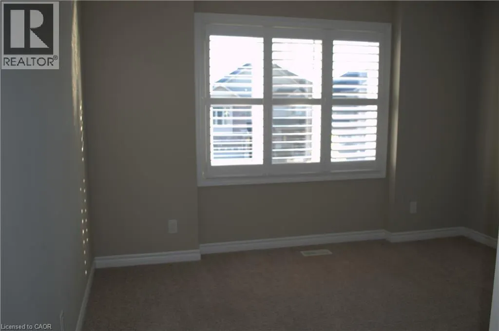 453 AVENS Street