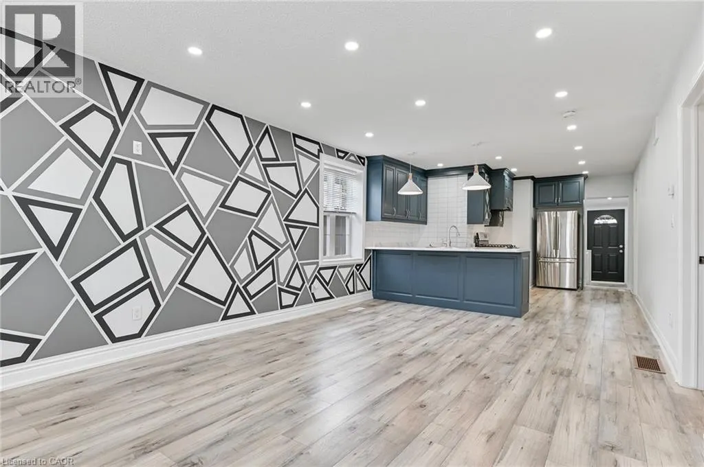 54 CRAIGMILLER Avenue Unit# UPPER, #UPPER