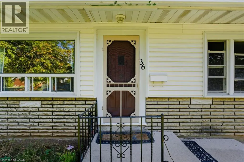 36 WOODELM Drive