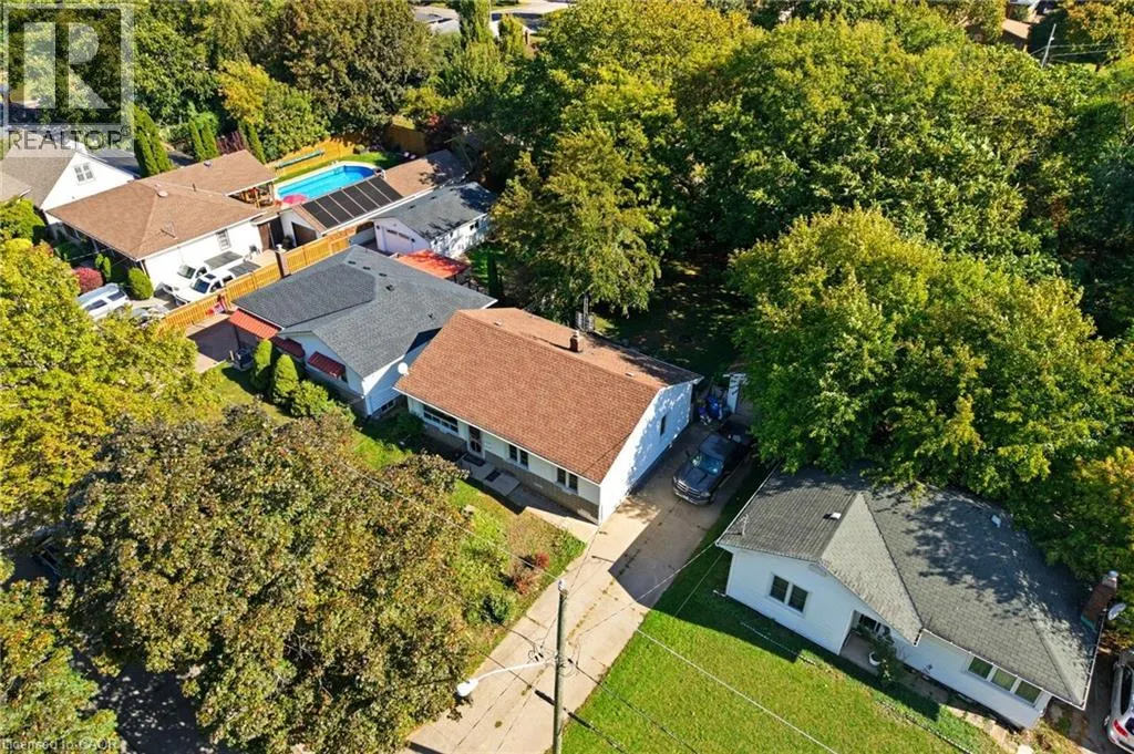 36 WOODELM Drive