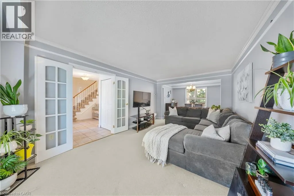 54 PATHFINDER Crescent