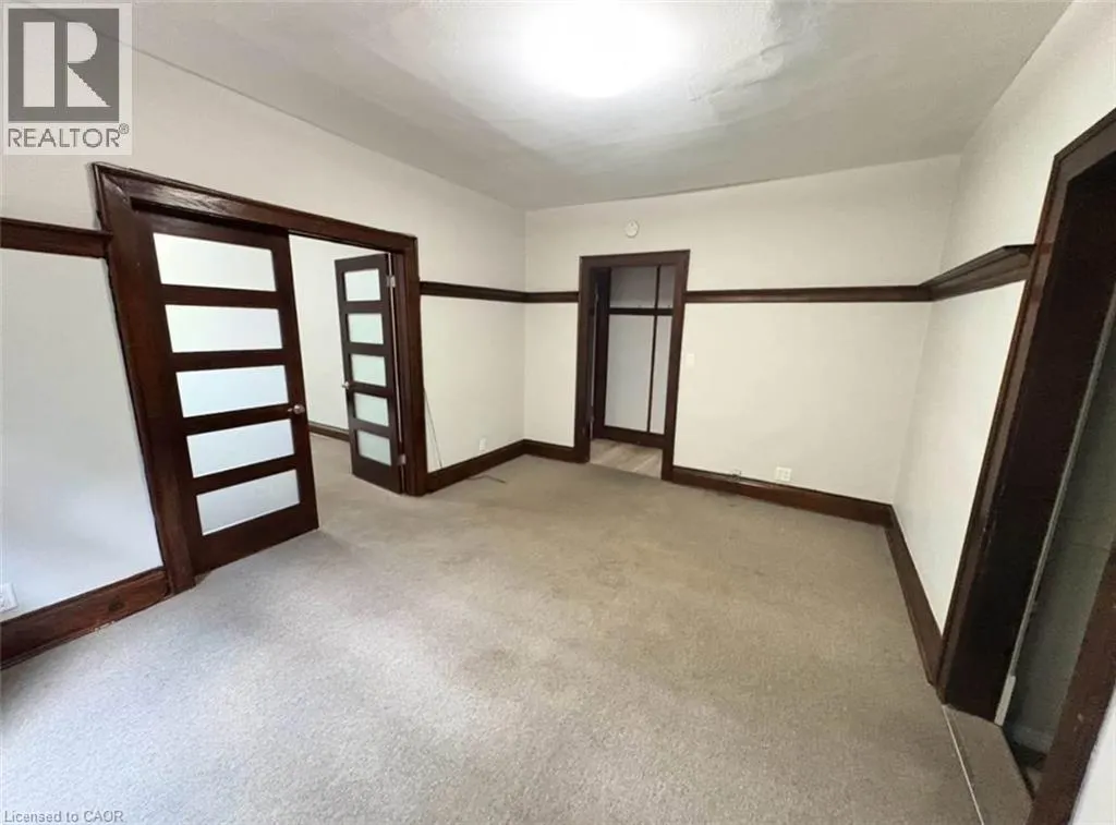35 GRANT Avenue