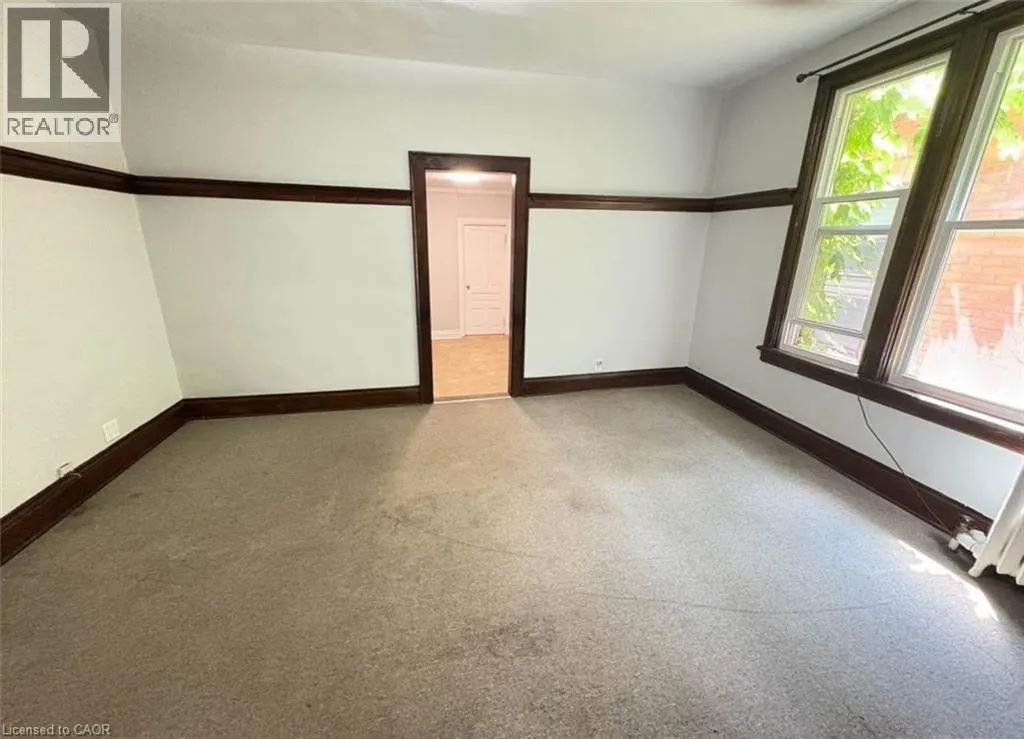 35 GRANT Avenue