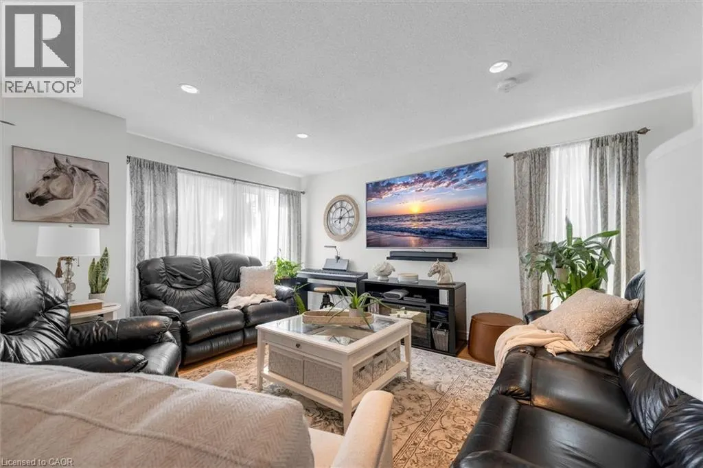 286 HAMILTON Drive Unit# 14, #14