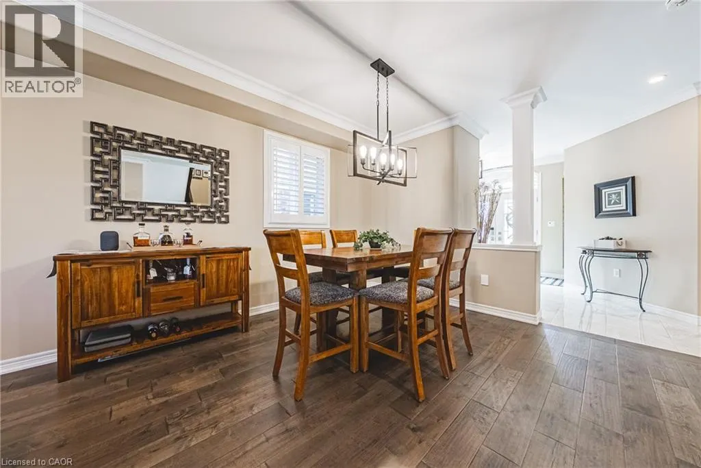 68 KINSMAN Drive