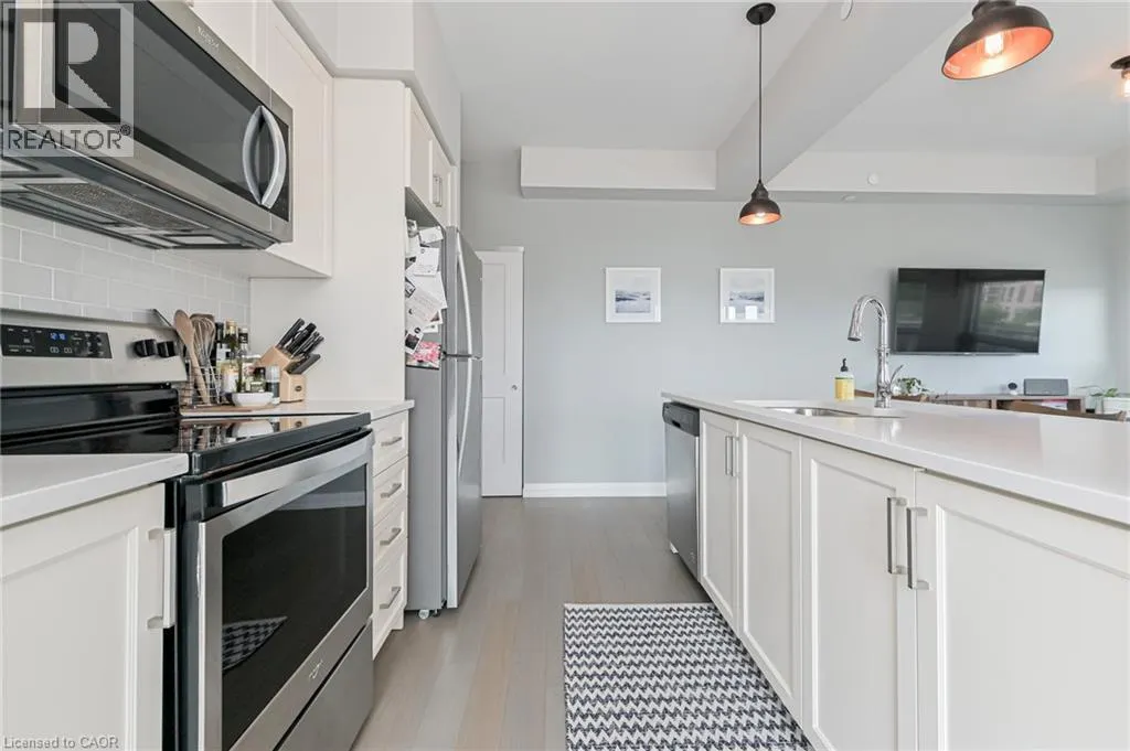 155 CAROLINE Street S Unit# 606, #606
