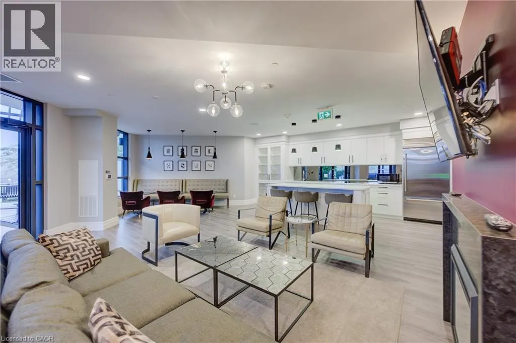 155 CAROLINE Street S Unit# 606, #606
