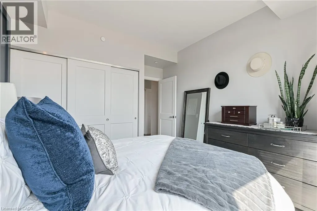 155 CAROLINE Street S Unit# 606, #606