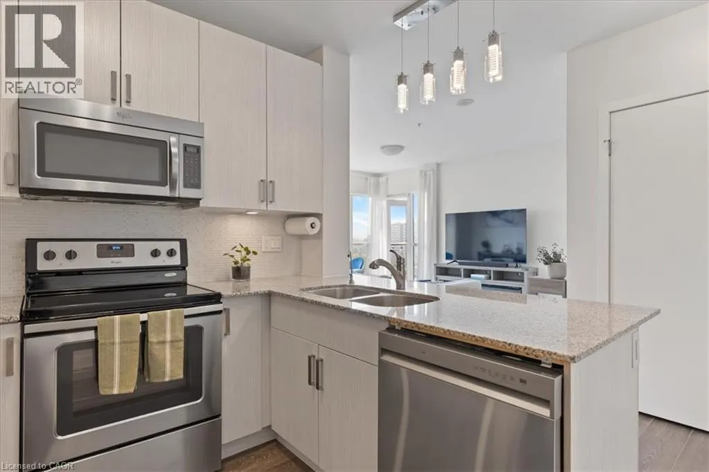 1 VICTORIA Street S Unit# 1113, #1113