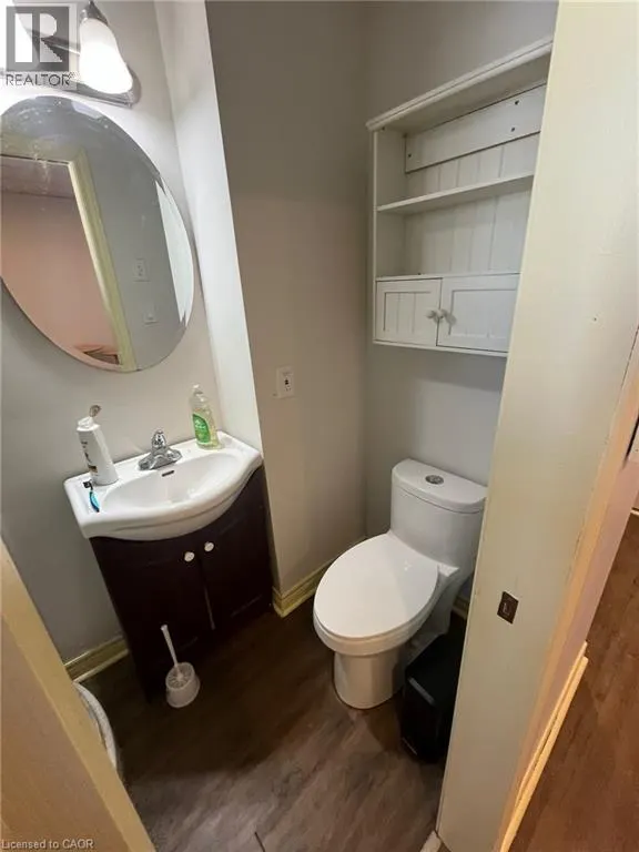 35 JARVIS Street Unit# 202, #202