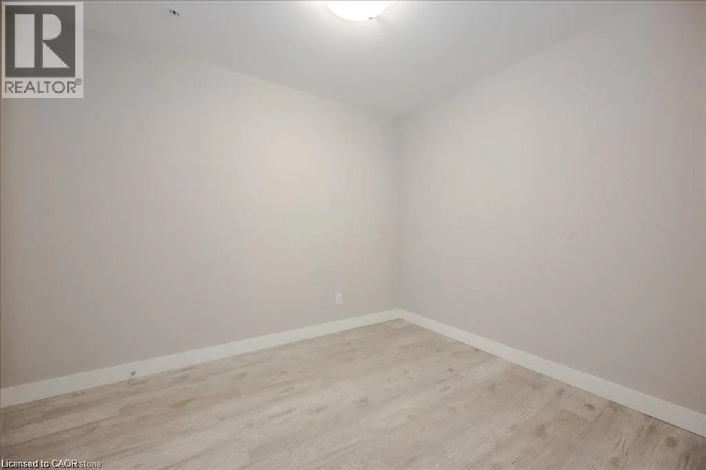 1 VICTORIA Street S Unit# 811, #811