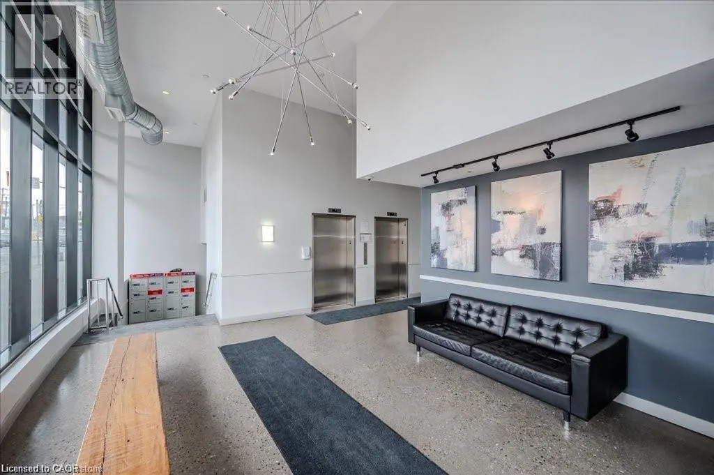 1 VICTORIA Street S Unit# 811, #811