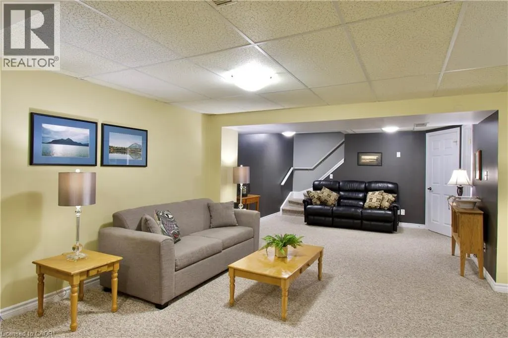 42 GREENTRAIL Drive