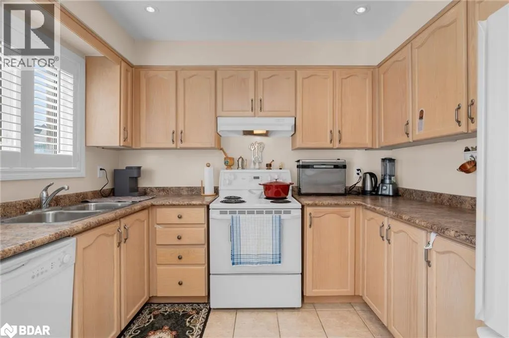 503 SIMCOE Road