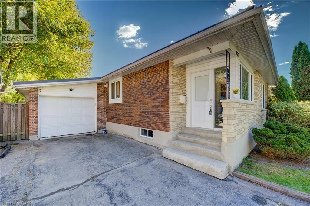 127 JANSEN Avenue