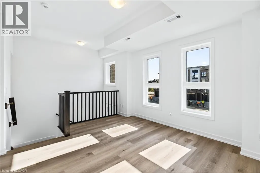 70 KENESKY Drive Unit# 33, #33