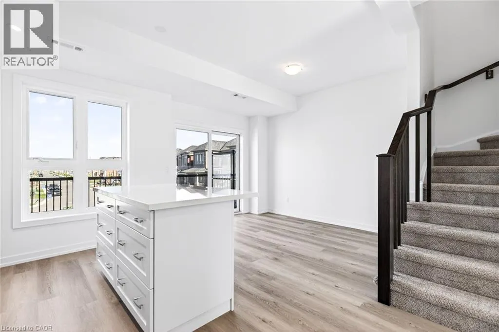 70 KENESKY Drive Unit# 33, #33