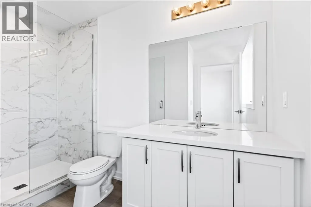 70 KENESKY Drive Unit# 33, #33