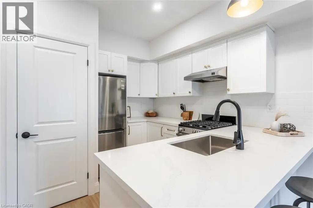 115 CATHARINE Street N Unit# 1, #1