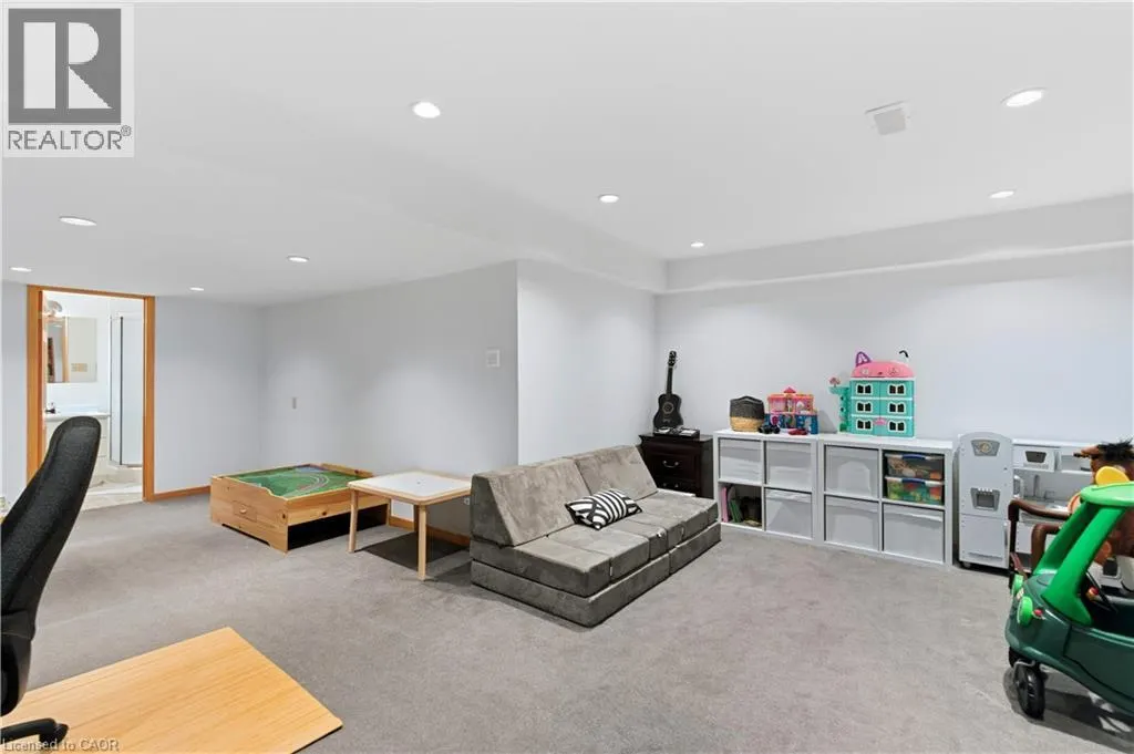 2 GIFFIN Road