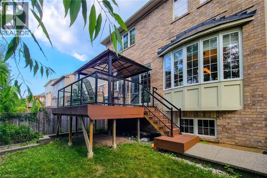 128 MONTREAL Circle
