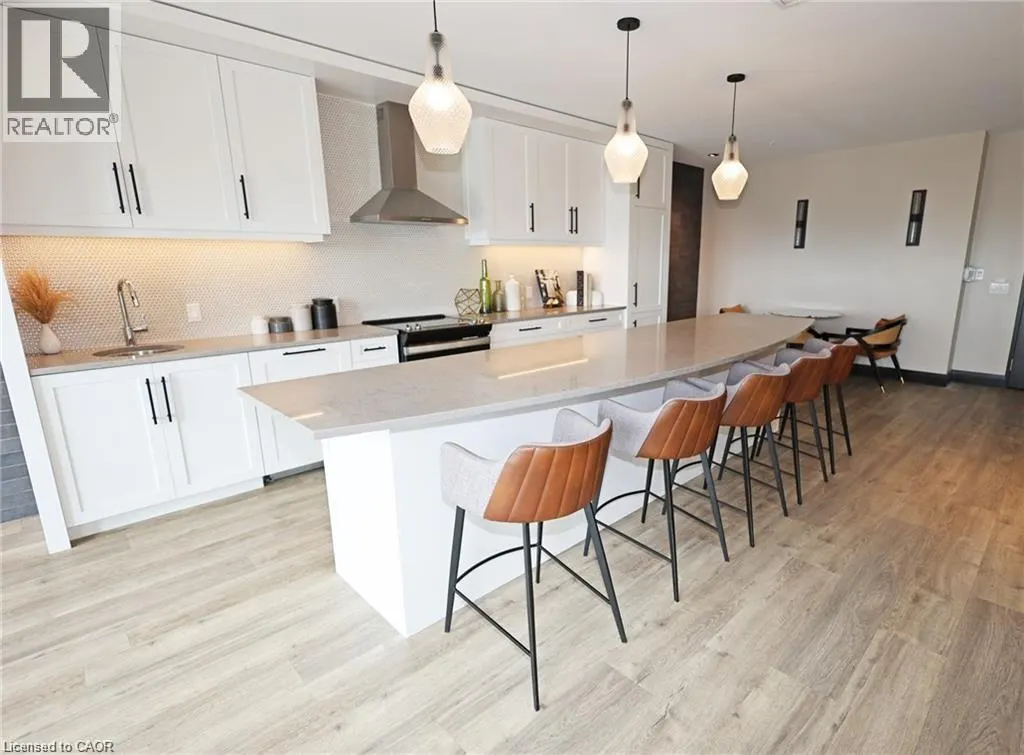 50 GRAND Avenue S Unit# 1004, #1004