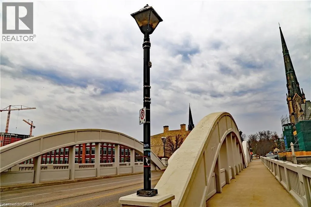50 GRAND Avenue S Unit# 1004, #1004