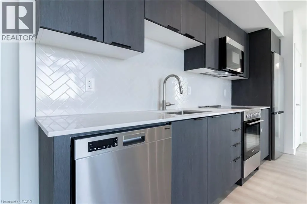 25 WELLINGTON Street S Unit# 1403, #1403