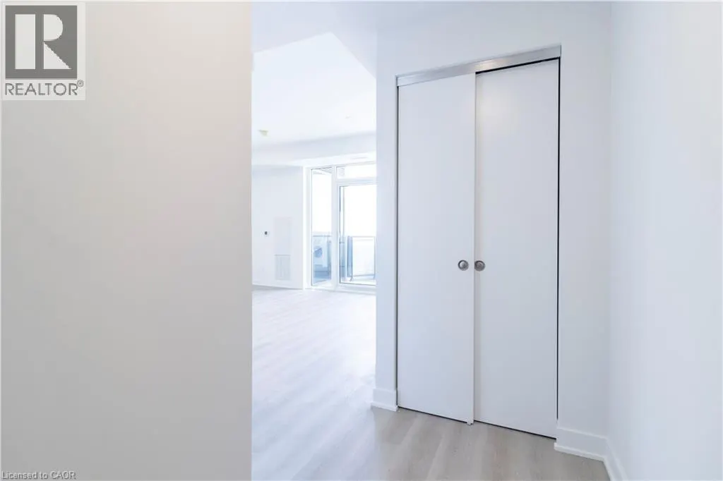 25 WELLINGTON Street S Unit# 1403, #1403