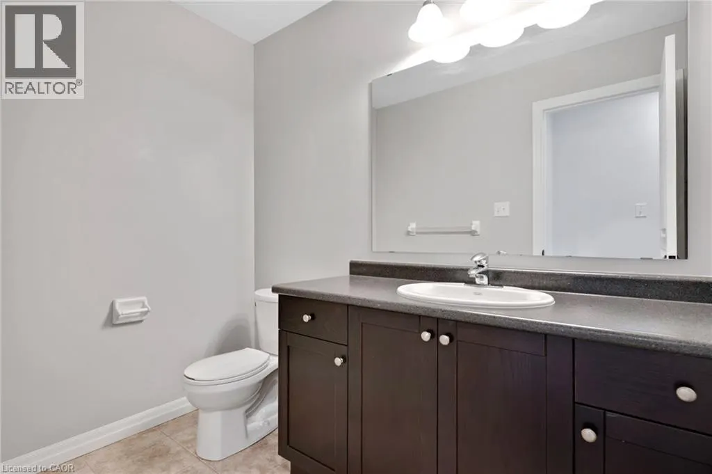 403 MOORLANDS Crescent