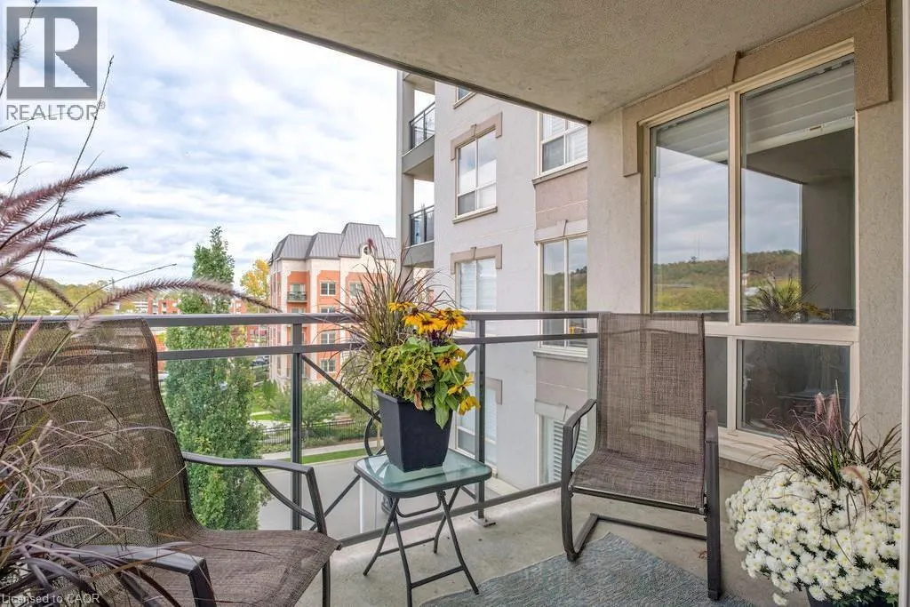 4000 CREEKSIDE Drive Unit# 401, #401