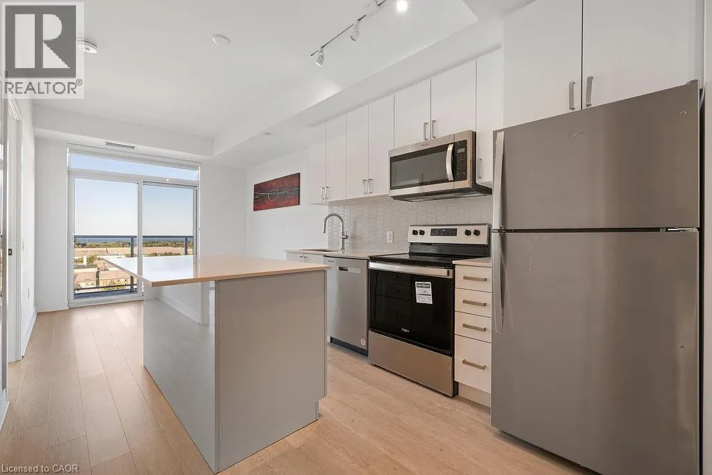 2782 BARTON Street E Unit# 1112, #1112