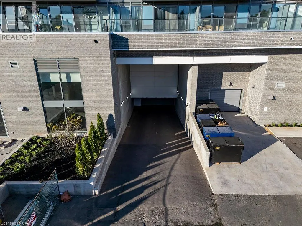2782 BARTON Street E Unit# 1112, #1112