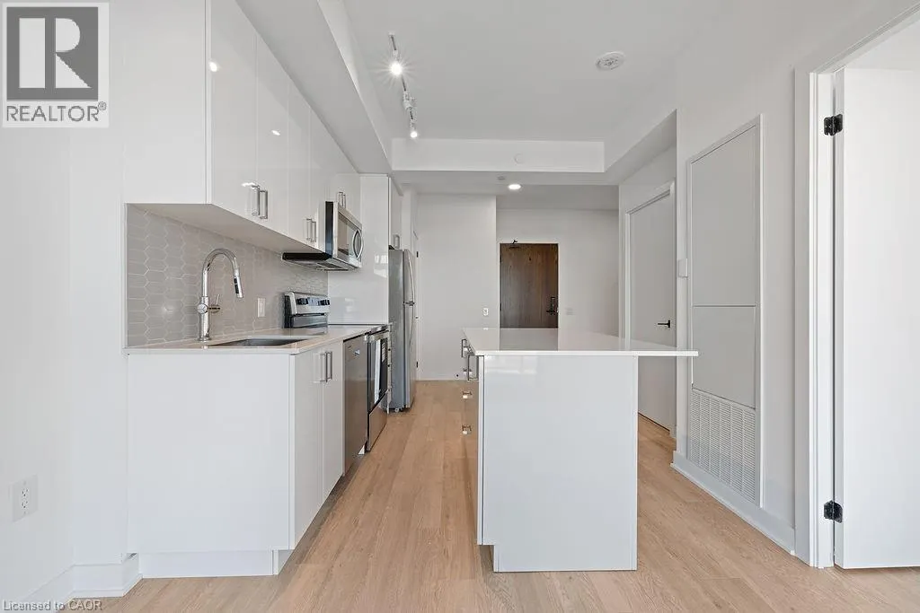 2782 BARTON Street E Unit# 1112, #1112