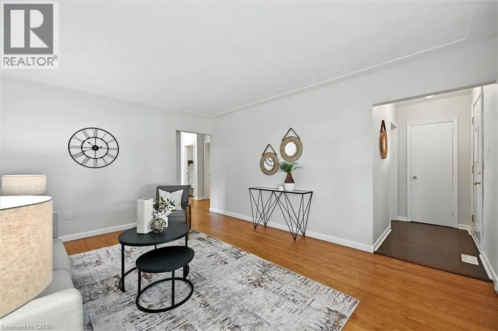 29 WEST 21ST Street