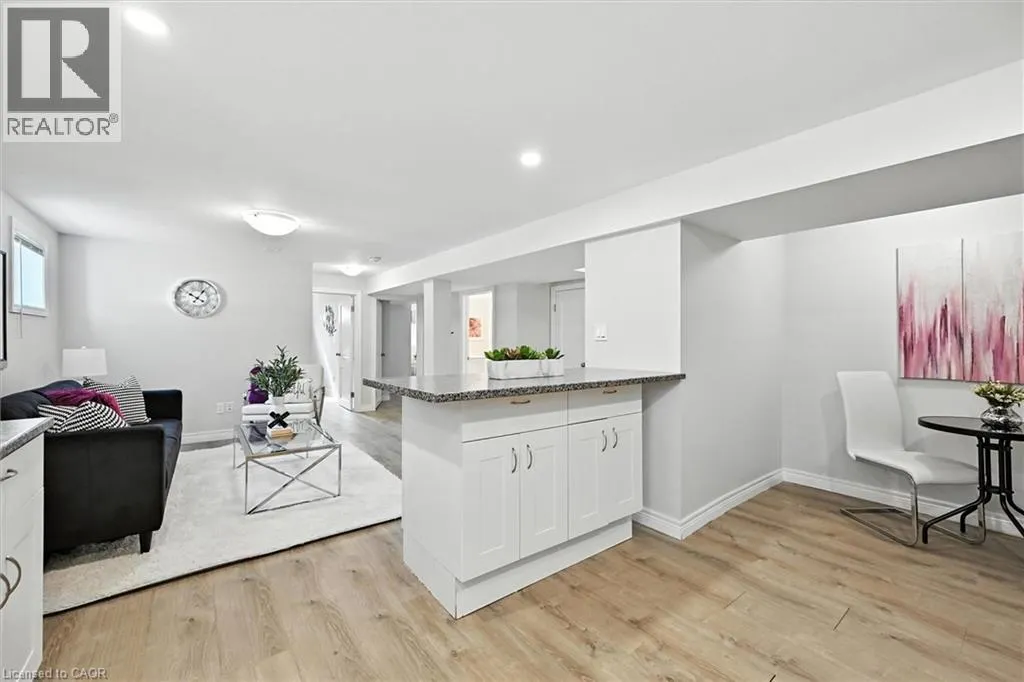 29 WEST 21ST Street