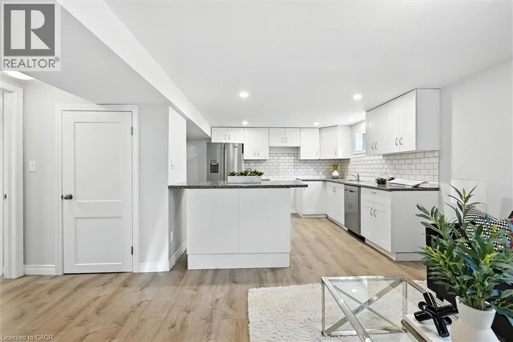 29 WEST 21ST Street