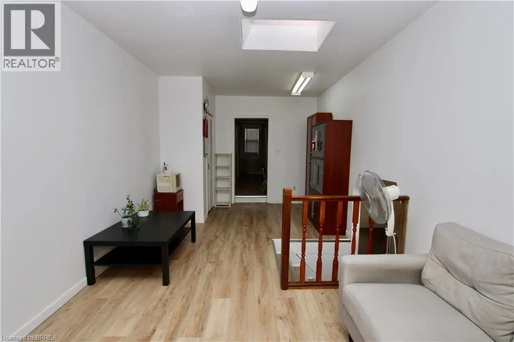 179 MARKET Street Unit# Upper, #Upper