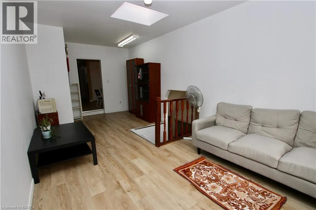 179 MARKET Street Unit# Upper, #Upper