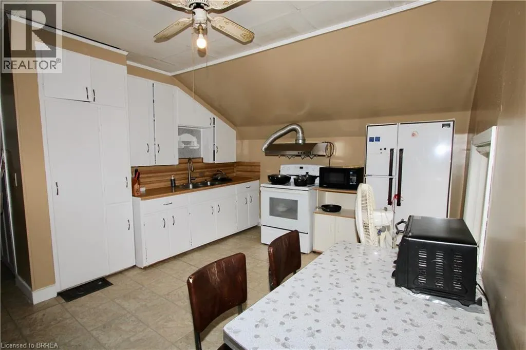 179 MARKET Street Unit# Upper, #Upper