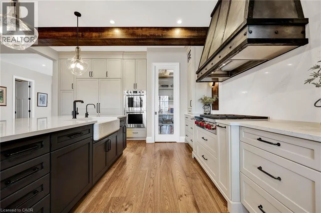 44 PIONEER RIDGE Drive