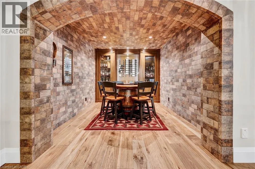 44 PIONEER RIDGE Drive