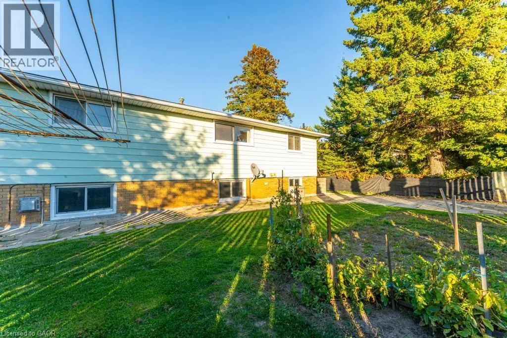 69 BUCKINGHAM Drive