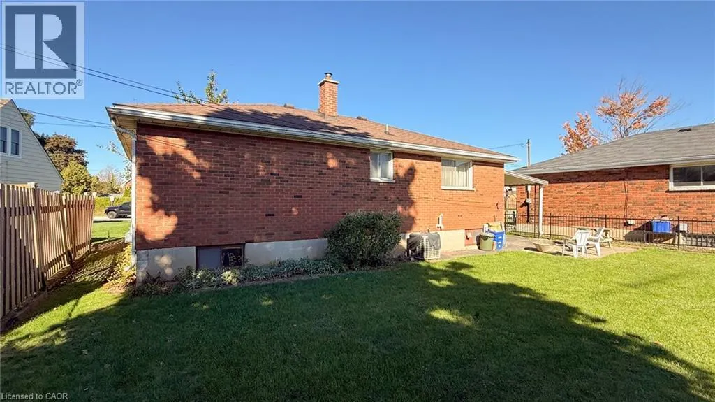 78 DOROTHY Street