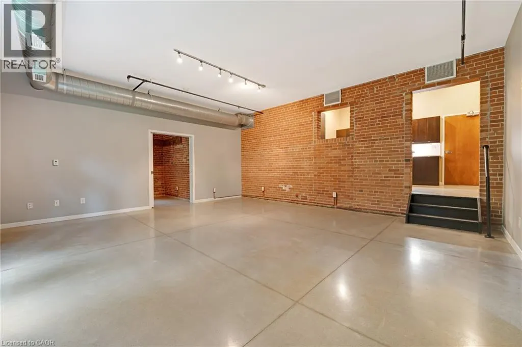 85 SPRUCE Street Unit# 206, #206
