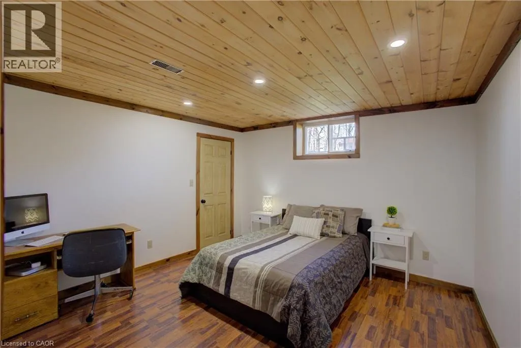 802080 GREY ROAD 40