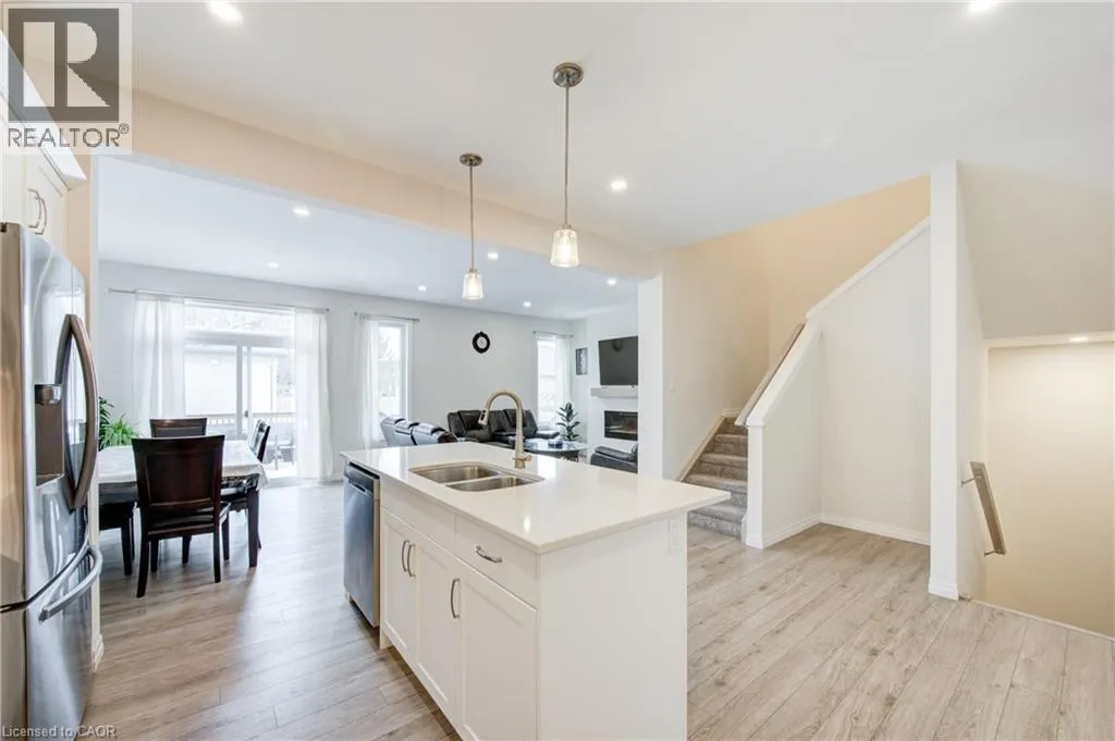 4 BRAUN AVENUE Avenue