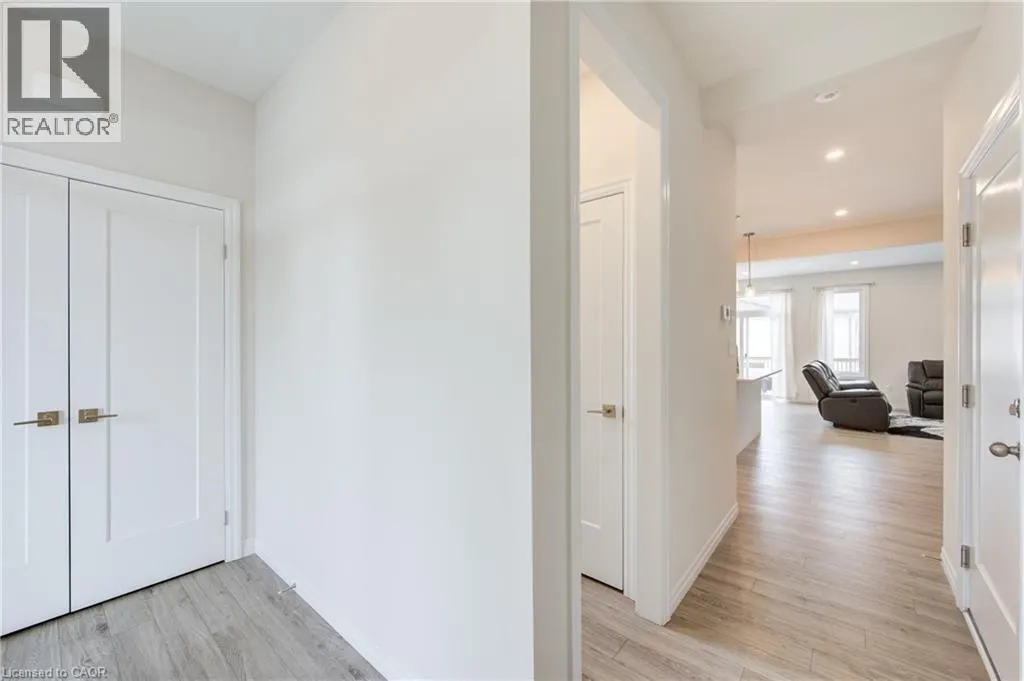 4 BRAUN AVENUE Avenue